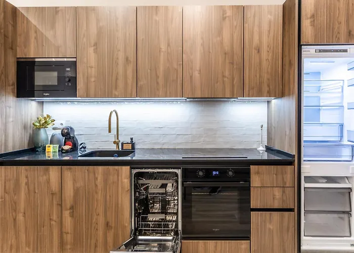 Suite Deluxe Valencia - Aiora Apartments